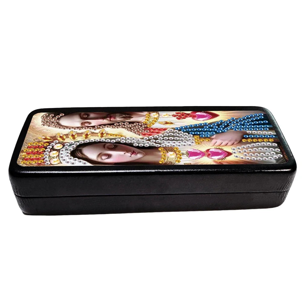 Holy Mother Diamond Painting Eyeglasses Case with Rhinestones