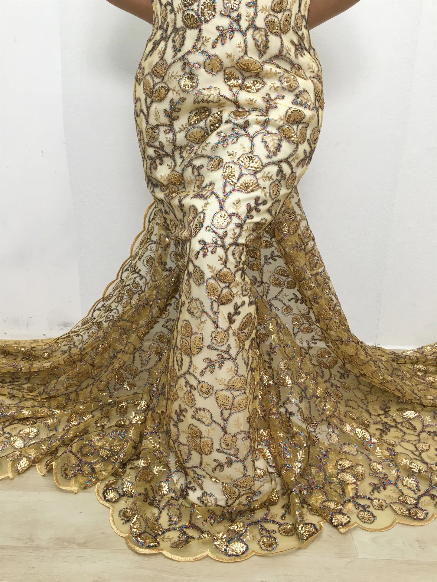Luxury African Sequins Beaded Lace Fabric for Weddings