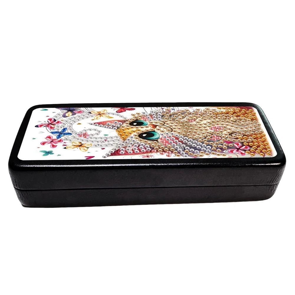 Holy Mother Diamond Painting Eyeglasses Case with Rhinestones
