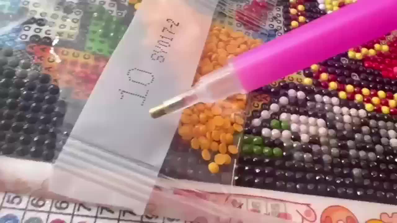 Heart-Shaped DIY Diamond Painting Kit Round Acrylic Designs
