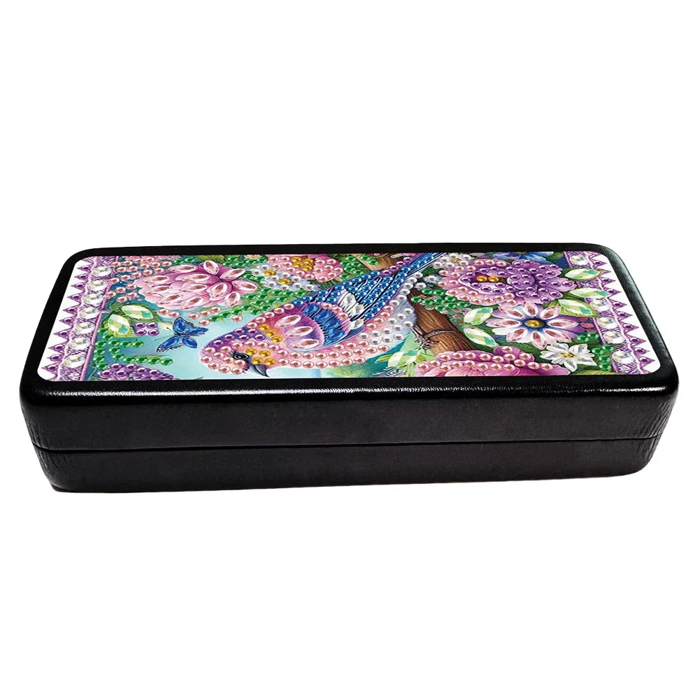 Holy Mother Diamond Painting Eyeglasses Case with Rhinestones